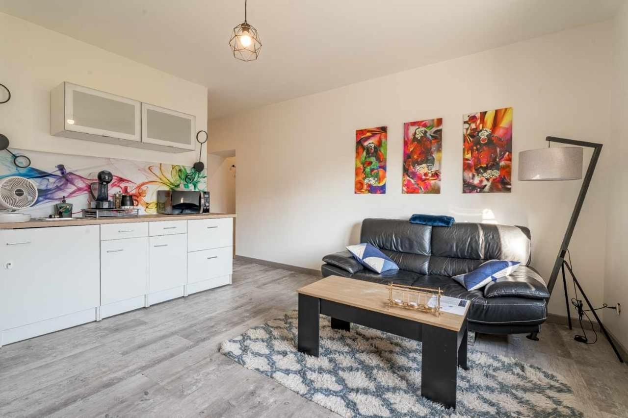Chambre 26M - Salon Et Kitchenette Prive - Wifi Woippy Exteriör bild